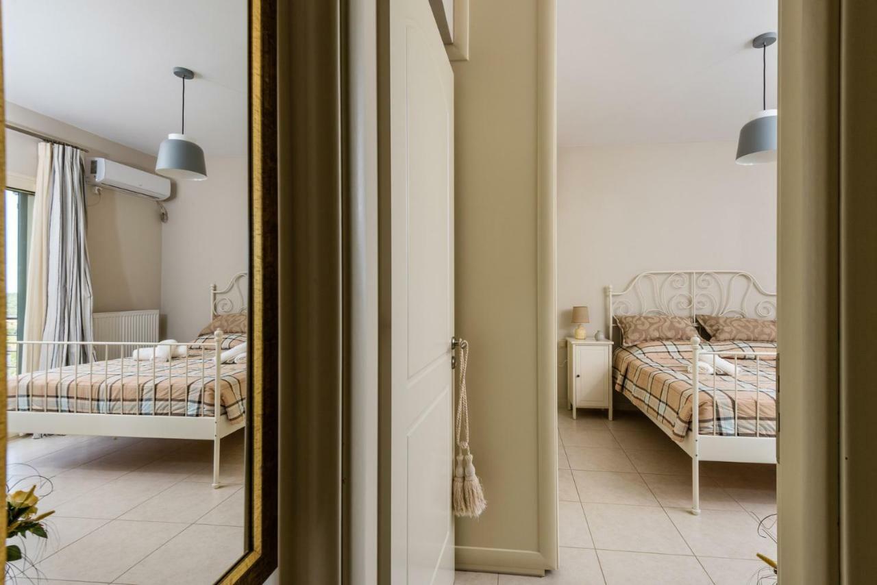 Adelinas' Apartment 阿尔戈斯托利翁 外观 照片